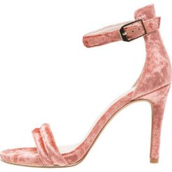 Rzymianki damskie: Kenneth Cole New York BROOKE Sandały na obcasie rose