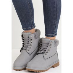 Szare Traperki Twist. Szare buty zimowe damskie marki Born2be, z okrągłym noskiem, na płaskiej podeszwie. Za 79,99 zł.