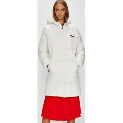 Fila - Kurtka. Białe kurtki damskie marki Fila, s, z poliesteru, z kapturem. W wyprzedaży za 499,90 zł.