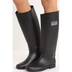 Czarne Kalosze Extrinsic. Czarne kalosze damskie Born2be, bez wzorów. Za 39,99 zł.