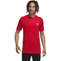 Adidas Originals Essential Koszulka Czerwony. Czerwone podkoszulki męskie adidas Originals, l, z nadrukiem, z bawełny, z krótkim rękawem. Za 111,95 zł.