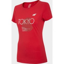 T-shirt damski z kolekcji FROM PAST TO FUTURE. T-shirty damskie l, z nadrukiem, z bawełny, sportowe, bez kołnierzyka. Za 79,99 zł.