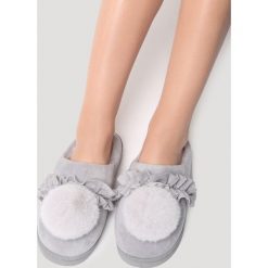 Szare Kapcie Grins. Szare kapcie damskie other, z materiału. Za 49,99 zł.