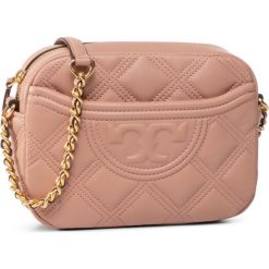 Torebka TORY BURCH - Fleming Soft Camera Bag 62091 Pink Moon 689. Różowe torebki klasyczne damskie Tory Burch, bez wzorów, ze skóry, wizytowe, bez dodatków. Za 1749,00 zł.