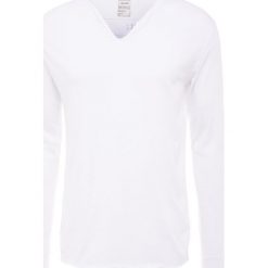 Zadig & Voltaire MONASTIR WORD Bluzka z długim rękawem blanc. Białe koszulki męskie marki Zadig & Voltaire, m, bez wzorów, z bawełny, bez kołnierzyka, z długim rękawem, długie. Za 379,00 zł.
