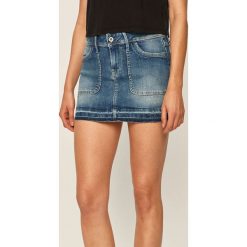 Pepe Jeans - Spódnica jeansowa Maya. Niebieskie spódniczki damskie Pepe Jeans, na co dzień, s, bez wzorów, z elastanu, casualowe, z podwyższonym stanem, mini, proste. W wyprzedaży za 199,90 zł.