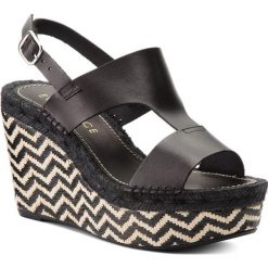 Espadryle Eva Minge Badalona 3I 18MJ1372392ES. Czarne espadryle damskie Eva Minge, bez wzorów, bez obcasa. W wyprzedaży za 199,00 zł.