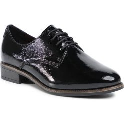 Oxfordy TAMARIS - 1-23303-25 Black Patent 018. Czarne półbuty damskie Tamaris, na co dzień, bez wzorów, ze skóry, bez obcasa, na płaskiej podeszwie, bez zapięcia. Za 299,00 zł.