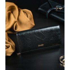 Portfel damski skórzany RFID Rovicky czarny - Czarny \ czarny. Czarne portfele damskie ROVICKY, bez wzorów, ze skóry. Za 109,99 zł.