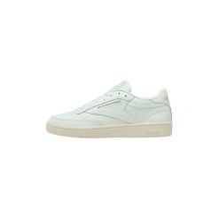 Buty Reebok Classic Buty Club C 85. Zielone trampki i tenisówki damskie Reebok Classic, bez wzorów, bez zapięcia. Za 299,00 zł.