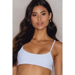 Stroje dwuczęściowe damskie: Hot Anatomy Góra bikini Wrinkled – White