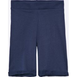 Guess Jeans - Szorty dziecięce 118-176 cm. Niebieskie spodenki chłopięce marki Guess Jeans, z aplikacjami, z bawełny, casualowe. Za 89,90 zł.