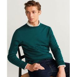 Mango Man - Sweter Willy. Czerwone swetry męskie Mango Man, s, bez wzorów, z wełny, z okrągłym kołnierzem, bez kaptura. Za 199,90 zł.
