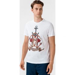 Roberto Cavalli Koszulka Biały. Białe podkoszulki męskie Roberto Cavalli, xl, z nadrukiem, z bawełny, z krótkim rękawem. Za 676,95 zł.