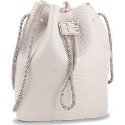 Torebka MELISSA - Bag + Baja East Ad 34131 White 01177. Białe torebki worki damskie Melissa, w geometryczne wzory, z tworzywa sztucznego. W wyprzedaży za 379,00 zł.