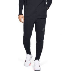Under Armour Baseline Spodnie dresowe Czarny. Czarne spodnie męskie Under Armour, l, bez wzorów, z bawełny. Za 309,95 zł.