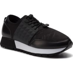 Sneakersy S.OLIVER - 5-23613-33 Black Comb 098. Czarne półbuty damskie S.Oliver, bez wzorów, ze skóry ekologicznej, bez obcasa, na płaskiej podeszwie, bez zapięcia. W wyprzedaży za 199,00 zł.
