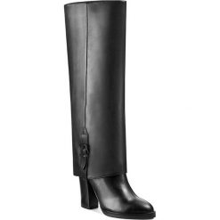 Kozaki GINO ROSSI - Matera DKG656-M13-GD00-F Czarny. Czarne buty zimowe damskie Gino Rossi, z polaru, na obcasie. W wyprzedaży za 479,00 zł.