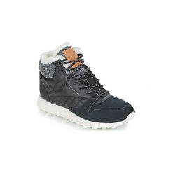 Buty Reebok Classic CLASSIC LEATHER ARTIC BOOT. Czarne trampki i tenisówki damskie Reebok Classic, bez wzorów, bez zapięcia. Za 377,30 zł.
