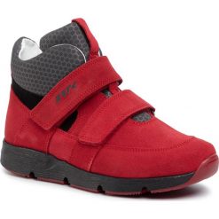 Sneakersy BARTEK - 67018//SZ/REB Czerwony. Czerwone trampki chłopięce Bartek, ze skóry. W wyprzedaży za 189,00 zł.