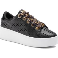 Sneakersy GUESS - Townser FL6TWN LEA12 BLACK. Czarne półbuty damskie Guess, ze skóry ekologicznej. W wyprzedaży za 339,00 zł.