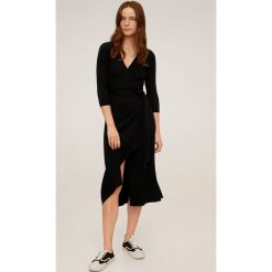 Mango - Sukienka Zenis. Sukienki damskie Mango, na co dzień, s, bez wzorów, z wiskozy, casualowe, bez kołnierzyka, bez rękawów, midi, proste. Za 159,90 zł.