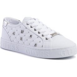 Sneakersy GUESS - Gladiss FL5GLA ELE12 WHITE. Białe półbuty damskie Guess, ze skóry ekologicznej. Za 469,00 zł.