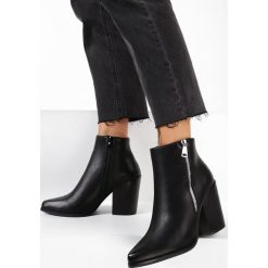 Czarne Botki Jaenienne. Czarne botki damskie Born2be, bez obcasa, na obcasie, bez zapięcia. Za 129,99 zł.