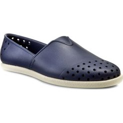 Półbuty NATIVE - Verona Regatta Blue/Bone White. Niebieskie półbuty męskie marki Native, z tworzywa sztucznego, na wysokim obcasie, na płaskiej podeszwie. W wyprzedaży za 159,00 zł.