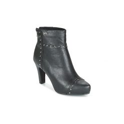 Botki LPB Shoes BELINDA. Czarne botki damskie marki LPB Shoes. Za 239,20 zł.