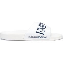 Emporio Armani Kapcie Biały. Białe kapcie męskie Emporio Armani, z materiału. Za 283,95 zł.