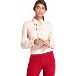 Bluzka koszulowa elegancka z kokardami róż - l. Różowe bluzki damskie e-margeritka.pl, xl, bez wzorów, z poliesteru, eleganckie, z długim rękawem, długie, bez kaptura. Za 118,99 zł.