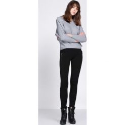 Legginsy: Czarne Legginsy Hitchhiker