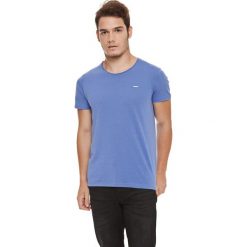 T-shirt w kolorze niebieskim. Niebieskie t-shirty męskie Lonsdale, Kangol, s, bez wzorów, z bawełny, z okrągłym kołnierzem. W wyprzedaży za 39,95 zł.