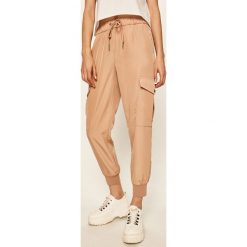 Only - Spodnie. Spodnie damskie ONLY, m, z poliesteru. W wyprzedaży za 129,90 zł.