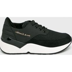 Versace Jeans - Buty. Czarne buty sportowe damskie Versace Jeans, bez wzorów, z jeansu, sportowe. W wyprzedaży za 479,90 zł.