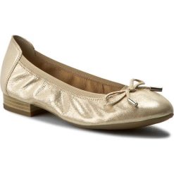 Baleriny CAPRICE - 9-22166-28 Beige Glitter 409. Żółte baleriny damskie marki Caprice, z nubiku, klasyczne, na płaskiej podeszwie. W wyprzedaży za 159,00 zł.