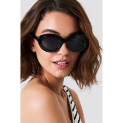 Le Specs Okulary przeciwsłoneczne Fluxus - Black. Czarne okulary przeciwsłoneczne damskie aviatory Le Specs. Za 242,95 zł.