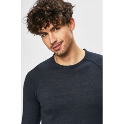 Blend - Sweter. Niebieskie swetry męskie Blend, s, bez wzorów, z bawełny, z okrągłym kołnierzem, bez kaptura. W wyprzedaży za 99,90 zł.