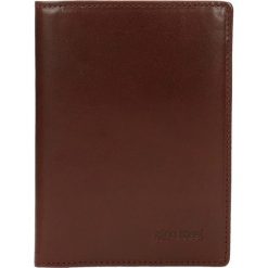 Etui na dokumenty. Pomarańczowe etui męskie marki Gino Rossi, ze skóry. Za 99,90 zł.