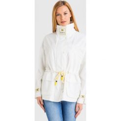 KURTKA Elisabetta Franchi. Płaszcze damskie Elisabetta Franchi, s, bez wzorów, eleganckie. W wyprzedaży za 1447,20 zł.
