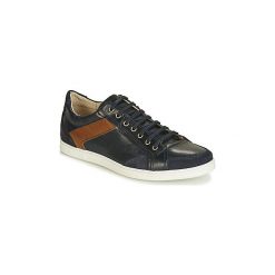 Buty Casual Attitude JALIYADE. Niebieskie trampki męskie Casual Attitude, bez wzorów, casualowe, bez zapięcia. Za 247,20 zł.