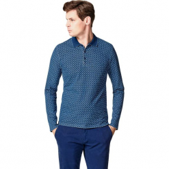 Koszulka polo w kolorze ciemnoniebieskim. Niebieskie koszulki polo marki Vistula, l, w kropki, z długim rękawem. W wyprzedaży za 149,95 zł.
