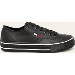 Tommy Jeans - Tenisówki skórzane. Białe trampki męskie Tommy Jeans, bez wzorów, z jeansu, na sznurówki. Za 399,90 zł.