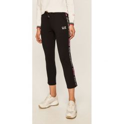 EA7 Emporio Armani - Spodnie. Czarne spodnie damskie EA7 Emporio Armani, s, z elastanu. Za 519,90 zł.