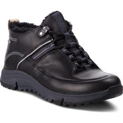 Półbuty CLARKS - Tri Fern Gtx GORE-TEX 261371734 Black Kombi. Czarne półbuty damskie marki Clarks, na co dzień, bez wzorów, ze skóry ekologicznej, bez obcasa, na płaskiej podeszwie, bez zapięcia. W wyprzedaży za 409,00 zł.