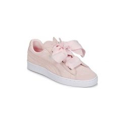 Buty Dziecko Puma SUEDE HEART VALENTINE JR. Różowe trampki dziewczęce Puma, bez wzorów, bez zapięcia. Za 209,30 zł.