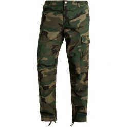 Bojówki męskie: Carhartt WIP COLUMBIA Bojówki combat green rinsed