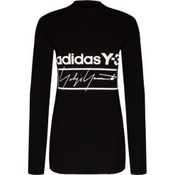 Sweter Y-3. Czarne swetry damskie Y-3, z nadrukiem, z dzianiny, bez rękawów, bez kaptura. W wyprzedaży za 1134,00 zł.