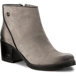 Botki CARINII - B4073 J51-E50-POL-861. Szare buty zimowe damskie Carinii, z nubiku. W wyprzedaży za 239,00 zł.